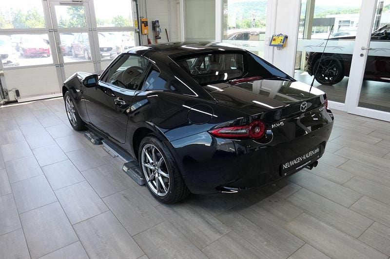 Neu Mazda MX5 132 PS (97 kW) 2026 Schwarz Cabrio
