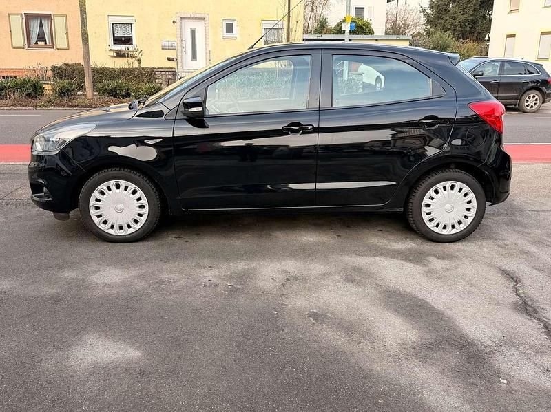 Gebraucht Ford Ka Cool & Sound Edition 86 PS (63 kW) 2018 Iridiumschwarz metallic Limousine