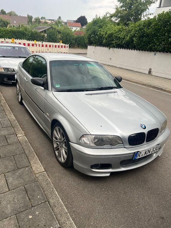 Silber Gebraucht 2000 BMW 330 M Sport Coupé | 3.000 € - Bild 1/4