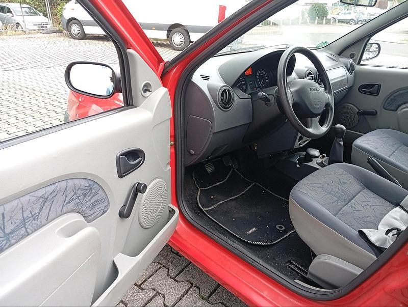 Gebraucht Dacia Logan 75 PS (55 kW) 2007 Rot Limousine