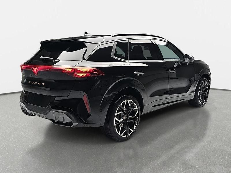 Neu Cupra Terramar VZ 265 PS (194 kW) 2025 Midnight black metallic SUV