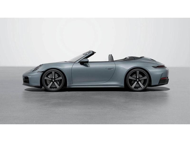 Neu Porsche 911 Carrera S Cabriolet 480 PS (353 kW) 2025 Grau Cabrio