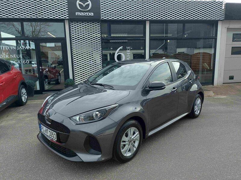 Grau Gebraucht 2024 Mazda 2 Center-Line Kleinwagen | 22.990 € (Etwas zu teuer) - Bild 1/4