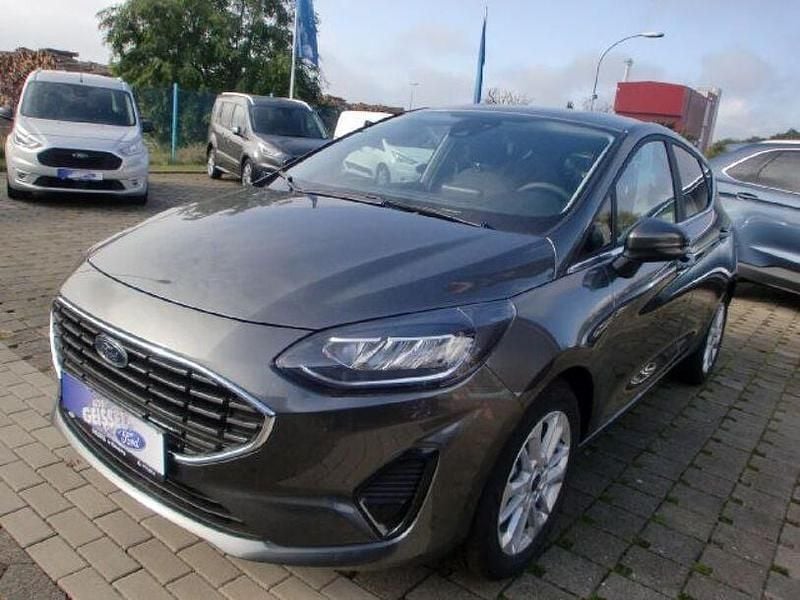 Gebraucht Ford Fiesta Titanium 101 PS (74 kW) 2023 Grau Kleinwagen