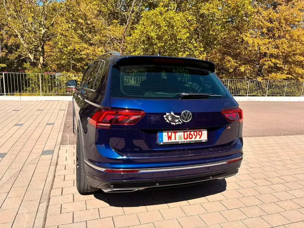 Gebraucht VW Tiguan Highline 239 PS (175 kW) 2017 Blau SUV