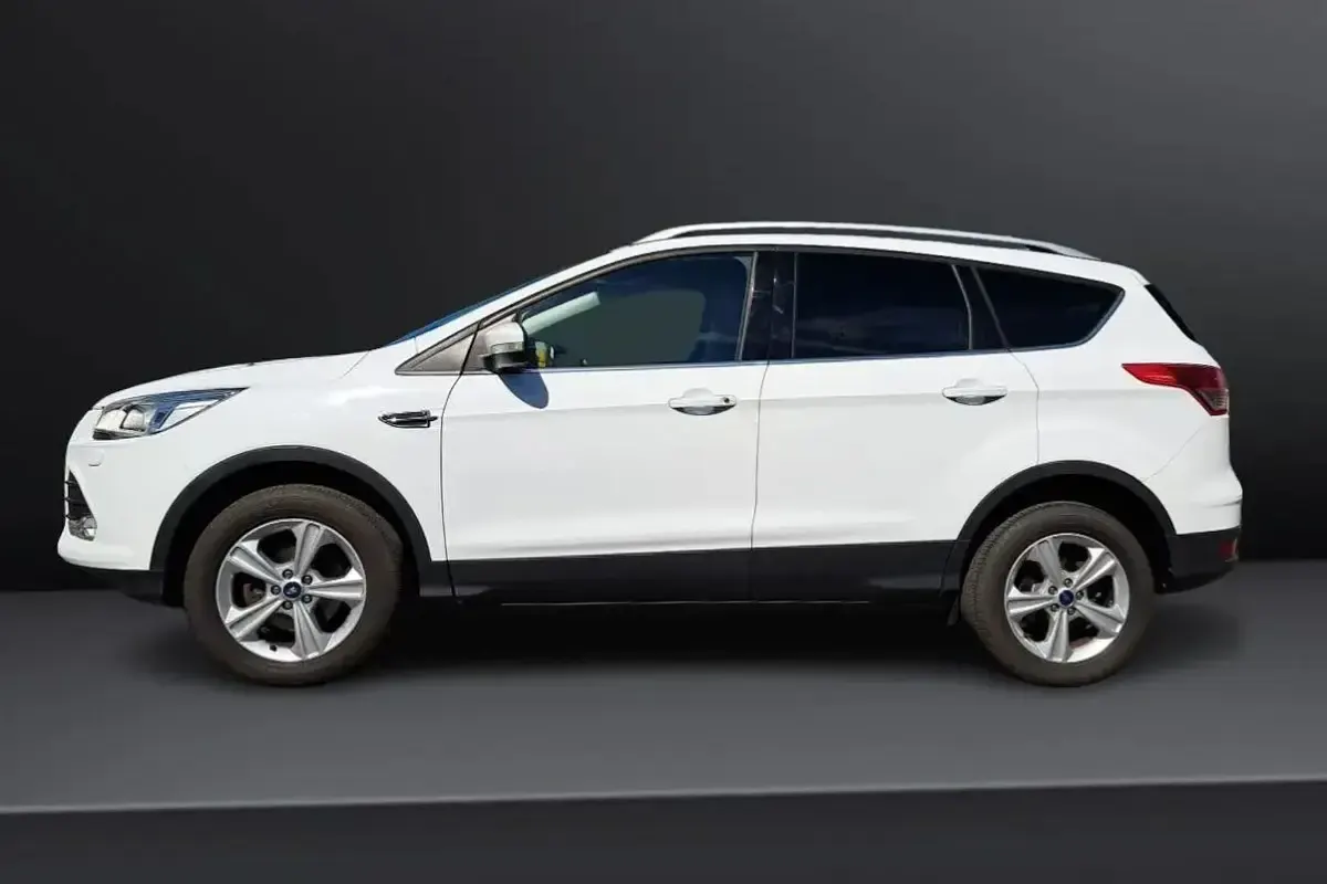 Gebraucht Ford Kuga SYNC Edition 150 PS (110 kW) 2015 Frostweiß
