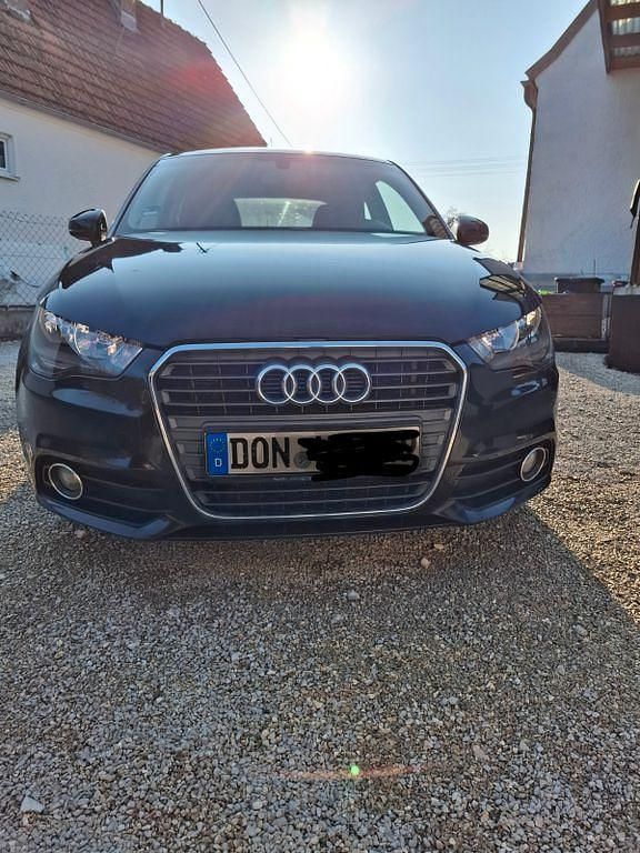 Gebraucht Audi A1 S-Line 86 PS (63 kW) 2011 Schwarz Kleinwagen