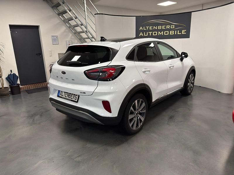 Second-hand Ford Puma Titanium X 155 CP (114 kW) 2022 Alb SUV