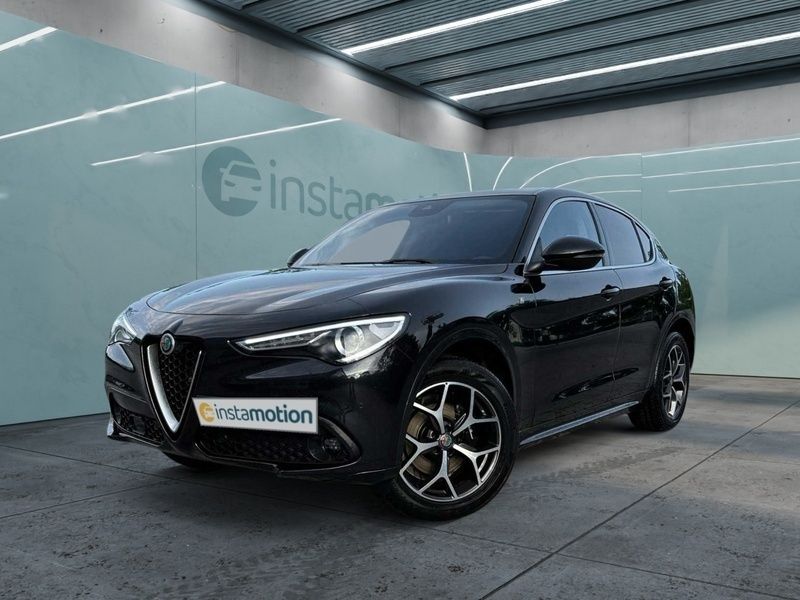 Schwarz Gebraucht 2021 Alfa Romeo Stelvio Lusso SUV | 36.840 € (Etwas zu teuer) - Bild 1/4