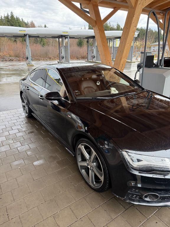 Gebraucht Audi A7 Sportback Ambiente 299 PS (219 kW) 2011 Schwarz Kleinwagen