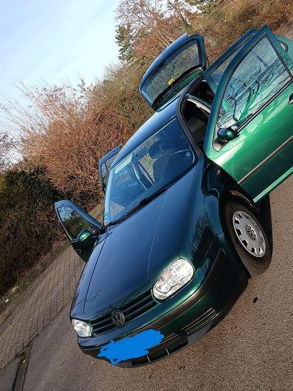 Grün Gebraucht 1999 VW Golf III Kleinwagen | 2.200 € (Guter Preis) - Bild 1/4