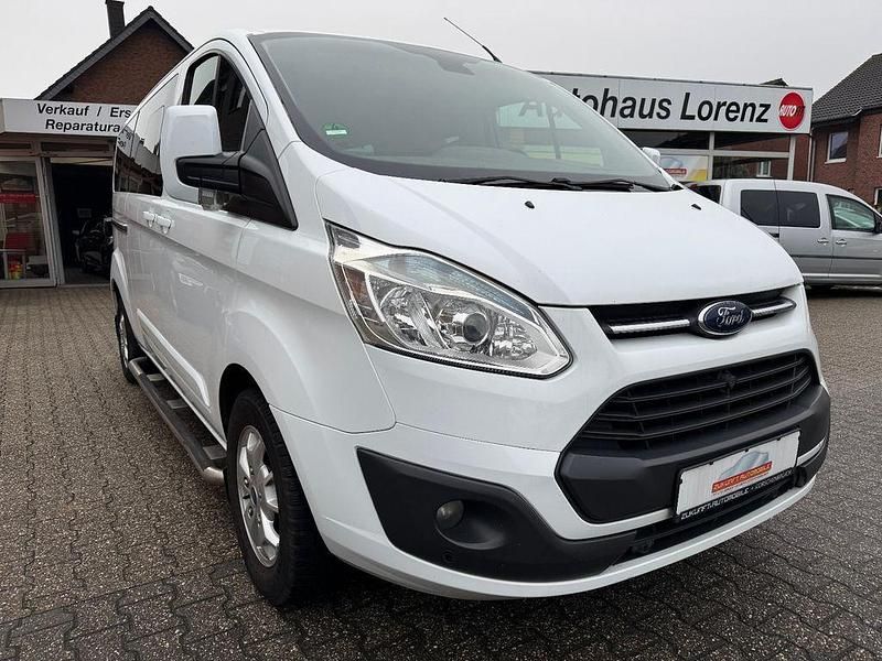 Gebraucht Ford Tourneo 155 PS (114 kW) 2014 Weiß Van / Kleinbus