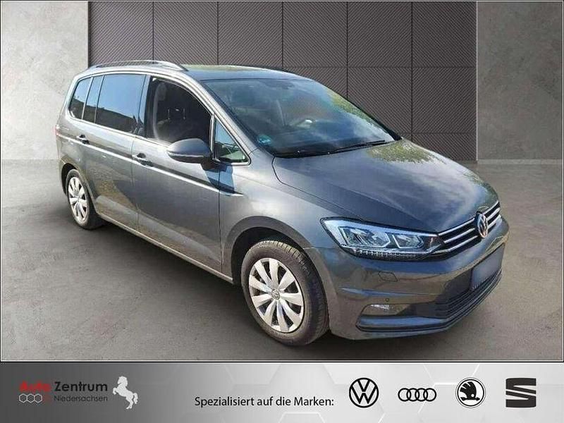 Grau Gebraucht 2019 VW Touran Business Van / Kleinbus | 12.970 € (Etwas zu teuer) - Bild 1/4