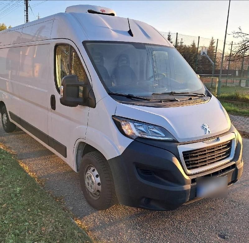 Gebraucht Peugeot Boxer 140 PS (102 kW) 2021 Weiß Van
