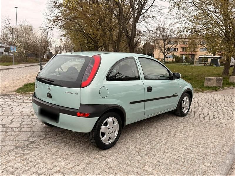 Gebraucht Opel Corsa 75 PS (55 kW) 2001 Blau Kleinwagen