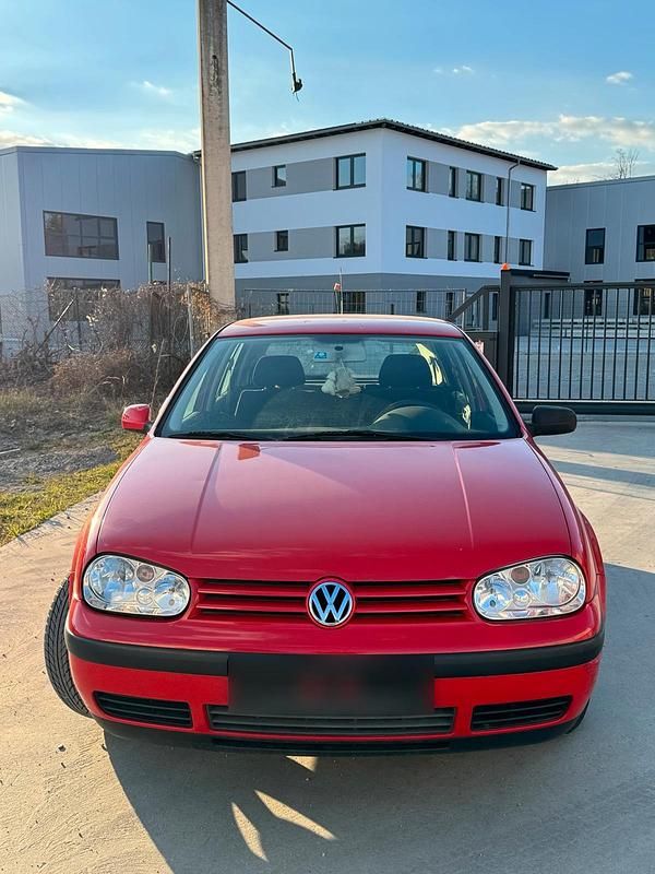 Gebraucht VW Golf IV 74 PS (54 kW) 2000 Rot Kleinwagen