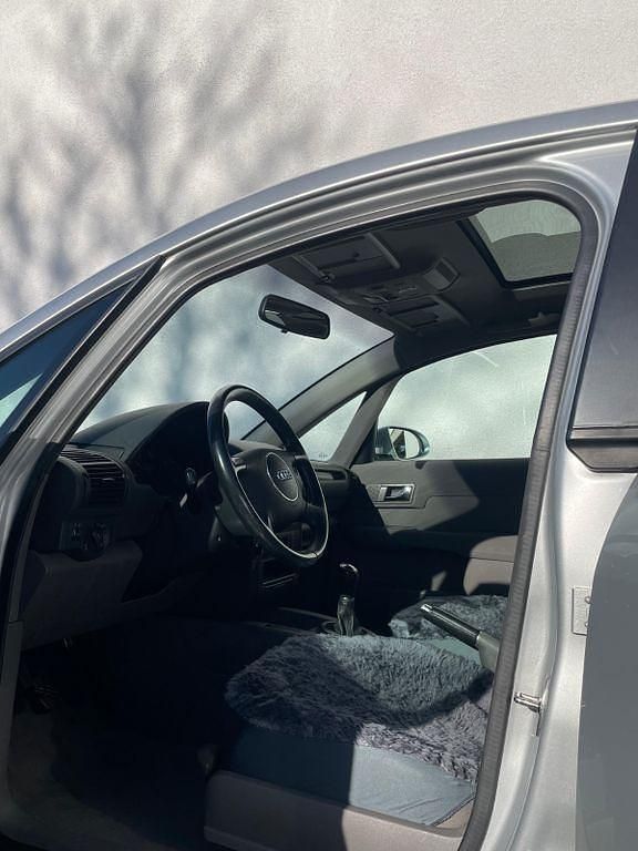 Gebraucht Audi A2 75 PS (55 kW) 2001 Silber Kleinwagen
