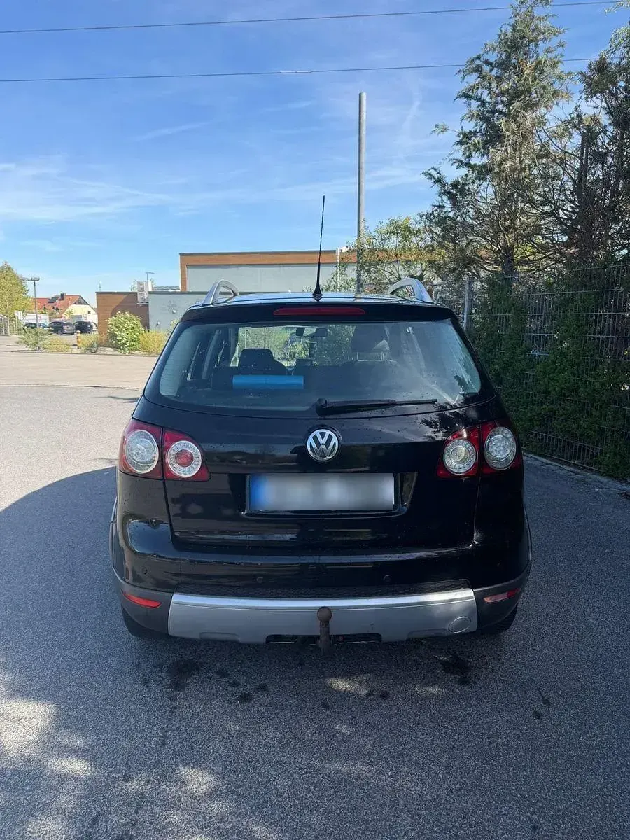 Second-hand VW Golf Plus Cross 140 CP (102 kW) 2007 Negru Monovolum