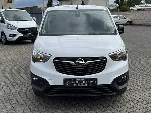 Gebraucht Opel Combo Edition 102 PS (75 kW) 2024 Lackierung weiss icy/typ aussenverkleidung spiegel flach standard Van / Kleinbus