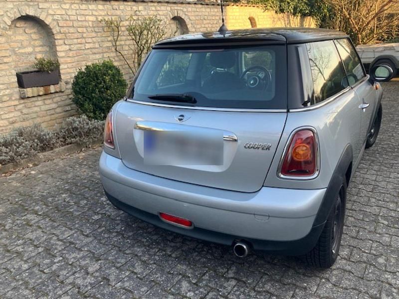 Gebraucht Mini Cooper 120 PS (88 kW) 2007 Silber Kleinwagen