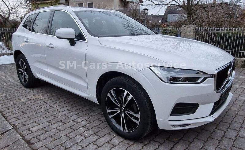Gebraucht Volvo XC60 Momentum 190 PS (139 kW) 2020 Weiß SUV