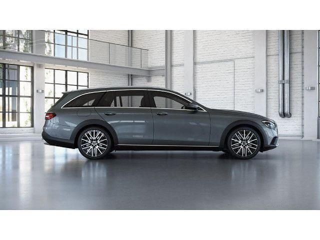 Gebraucht Mercedes E220 All-Terrain Avantgarde 200 PS (147 kW) 2024 Kombi