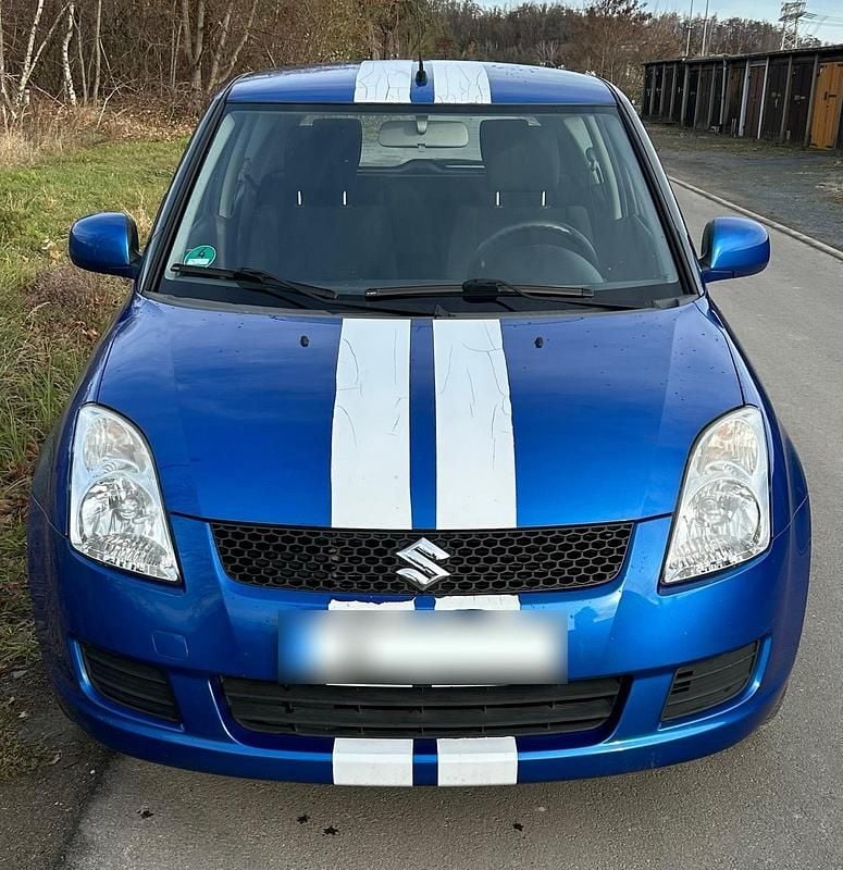 Second-hand Suzuki Swift 92 CP (67 kW) 2008 Albastru Hatchback