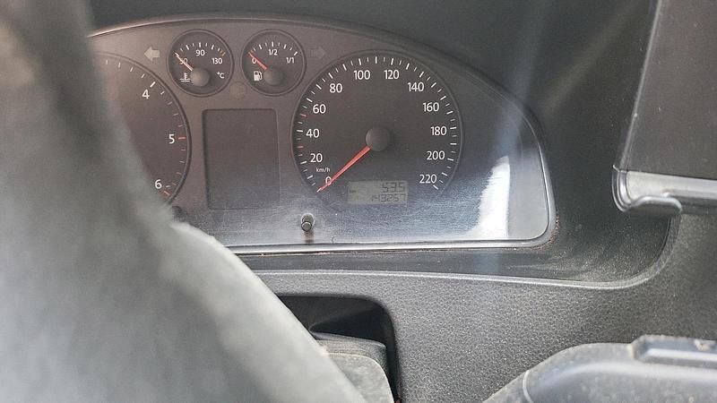 Gebraucht VW Transporter 84 PS (61 kW) 2006 Weiß Van