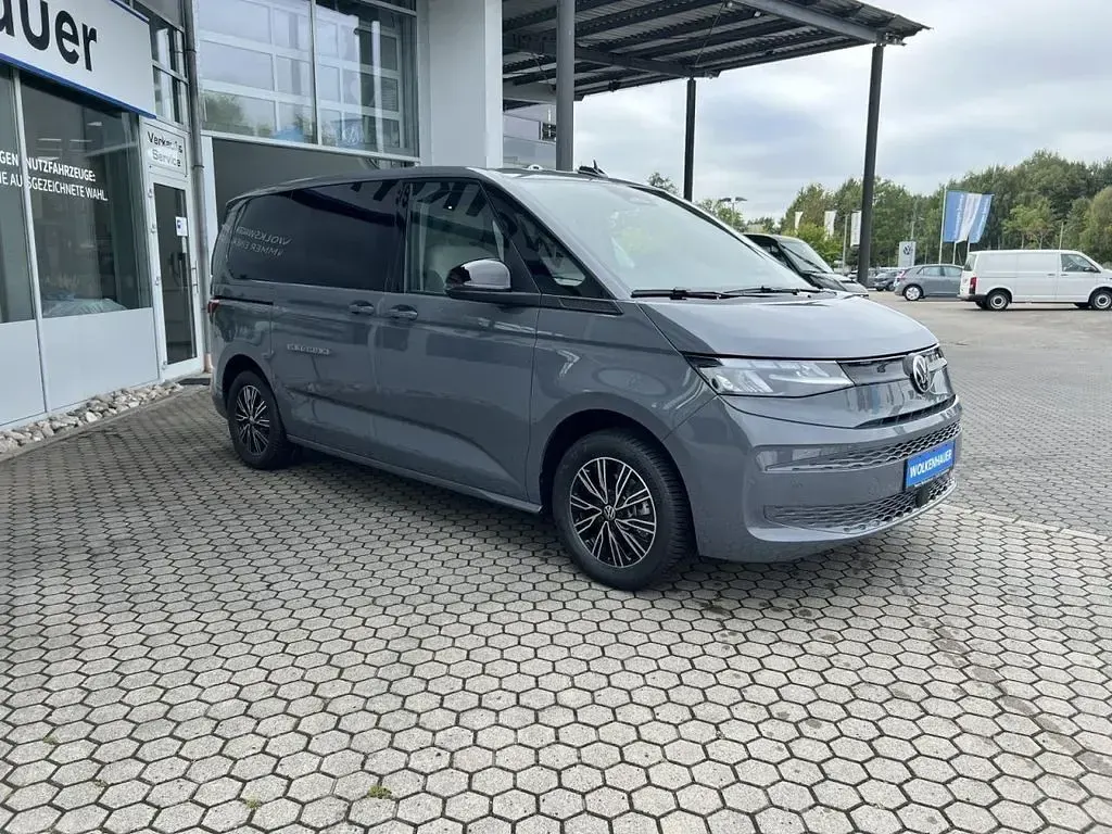 Usata VW T7 150 CV (110 kW) 2025 Grigio Furgone