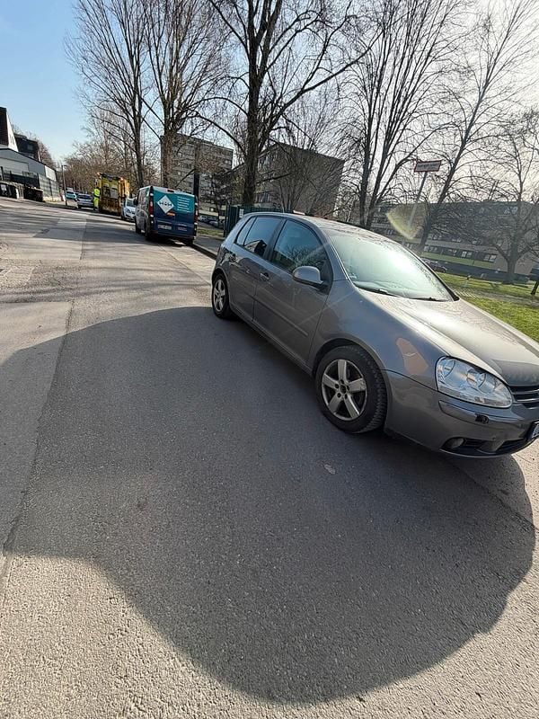 Gebraucht VW Golf VI 140 PS (102 kW) 2008 Grau Kleinwagen