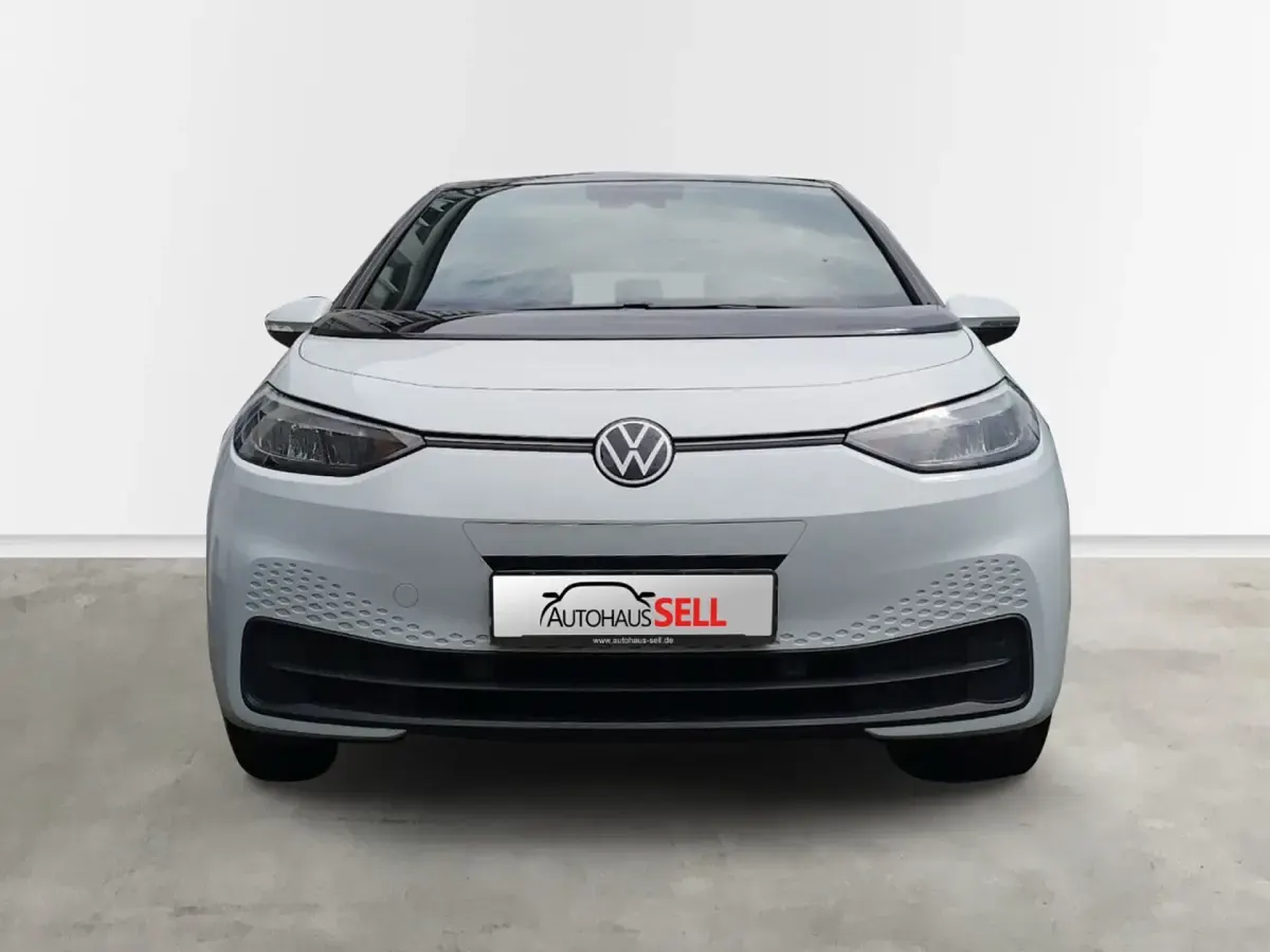 Gebraucht VW ID.3 Pro Performance 150 kW (204 PS) 2023 Weiß Kleinwagen