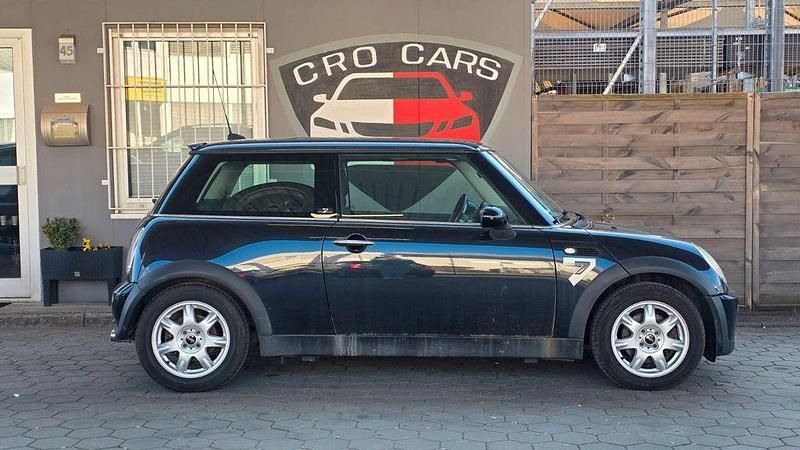 Usado Mini ONE 90 HP (66 kW) 2006 Preto Citadino