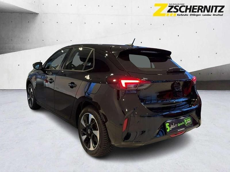Gebraucht Opel Corsa-e 100 kW (136 PS) 2023 Lackierung schwarz perla nera/ Kleinwagen