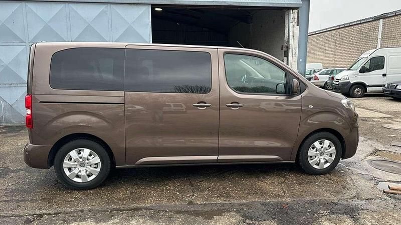 Usata Citroën Jumpy 150 CV (110 kW) 2016 Marrone Monovolume