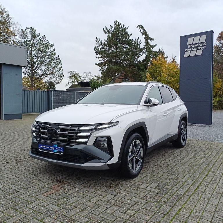 Weiß Neu 2025 Hyundai Tucson Trend SUV | 34.950 € (Guter Preis) - Bild 1/4