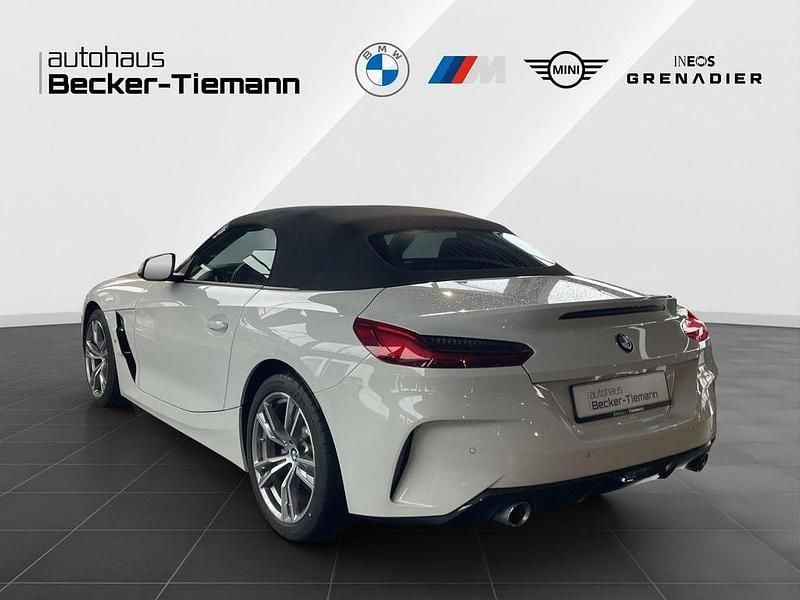 Gebraucht BMW Z4 M Sport 197 PS (144 kW) 2025 Weiß Cabrio