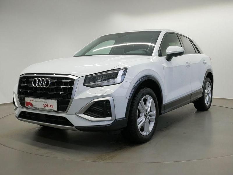 Używany Audi Q2 Advanced 150 KM (110 kW) 2024 Biały SUV