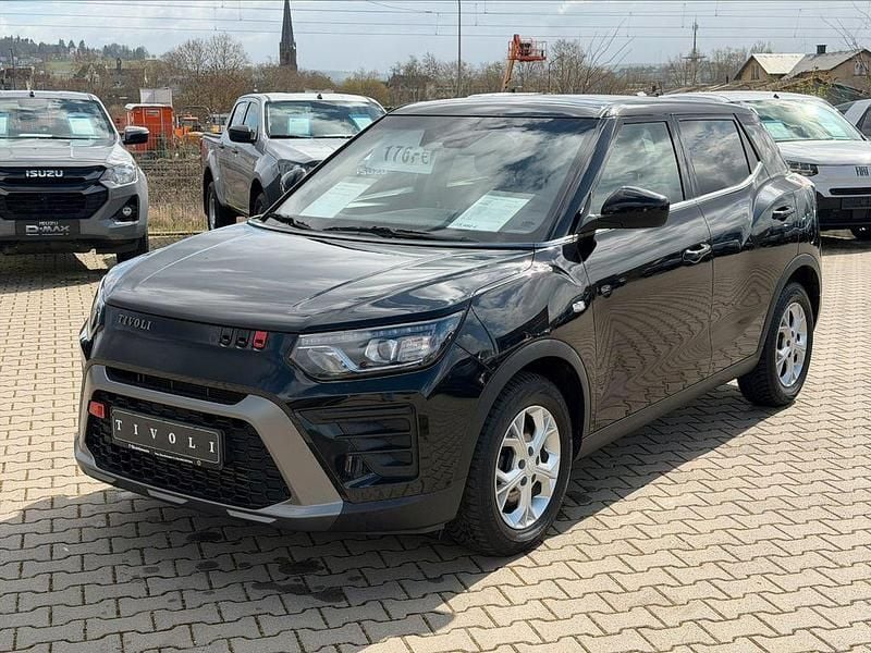 Gebraucht SsangYong Tivoli 163 PS (119 kW) 2024 Schwarz SUV