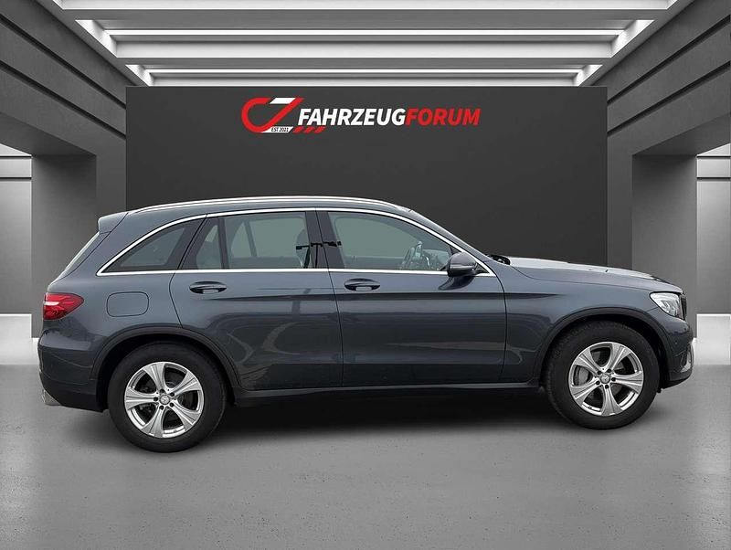 Gebraucht Mercedes GLC220 170 PS (125 kW) 2016 Grau SUV