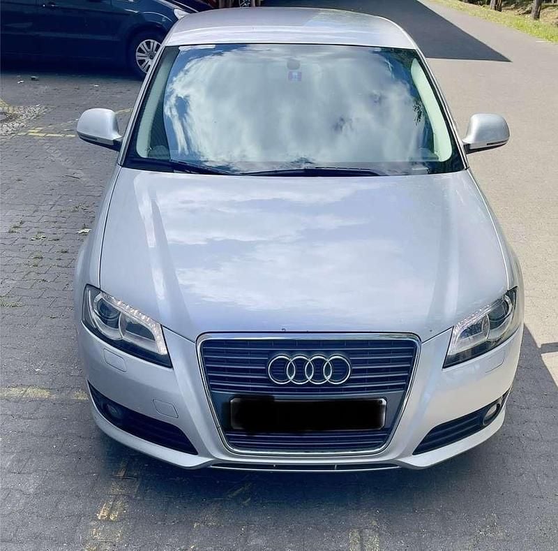 Gebraucht 2010 Audi A3 Attraction Limousine | 2.900 € (Superpreis) - Bild 1/2