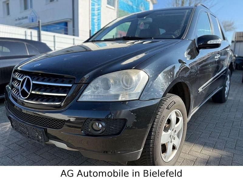 Gebraucht Mercedes ML280 190 PS (139 kW) 2007 Schwarz SUV