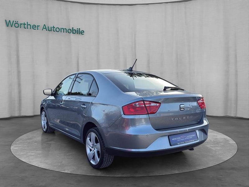 Gebraucht Seat Toledo Style 105 PS (77 kW) 2013 Silber Kleinwagen