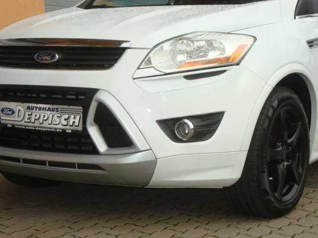 Gebraucht Ford Kuga Individual 140 PS (102 kW) 2010 Weiß SUV