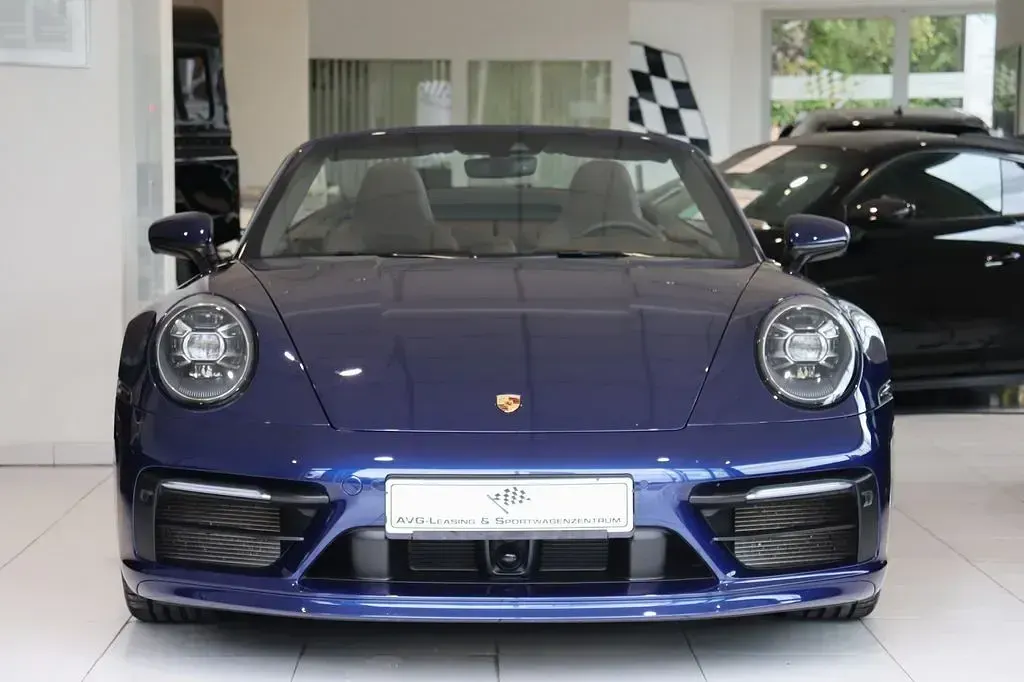 Gebraucht Porsche 911 Carrera 4S Cabriolet 450 PS (330 kW) 2024 Enzianblaumetallic Cabrio