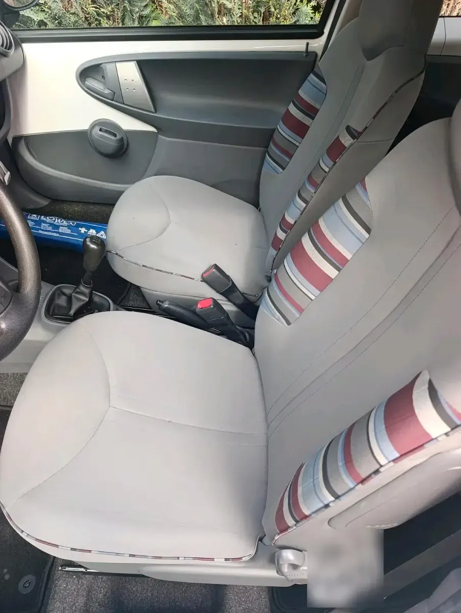 Gebraucht Citroën C1 70 PS (51 kW) 2010 Weiß Kleinwagen