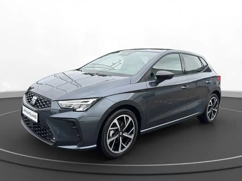 Neu Seat Ibiza FR 116 PS (85 kW) 2026 Grau Kleinwagen