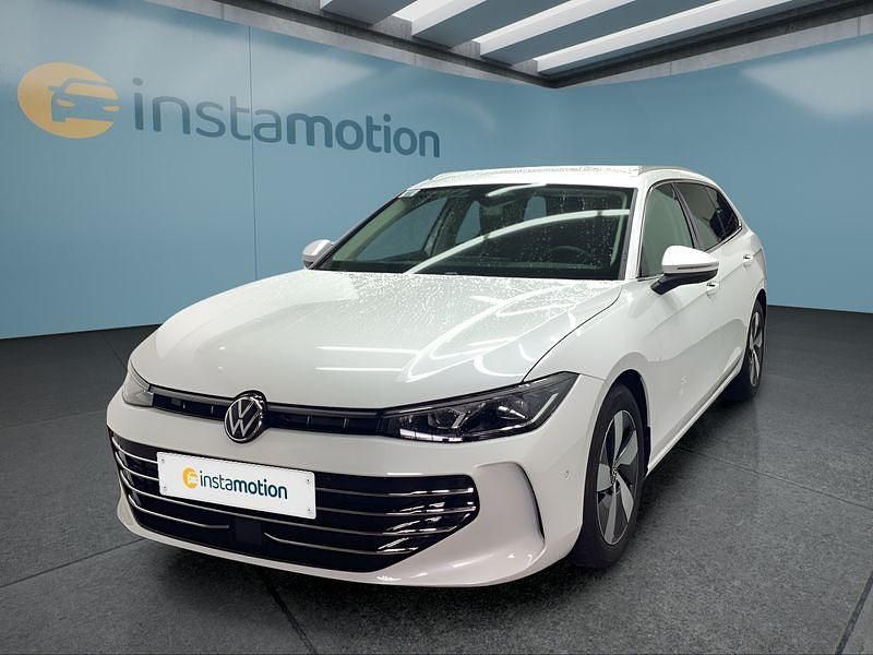 Weiß Gebraucht 2025 VW Passat Kombi | 36.949 € (Guter Preis) - Bild 1/4