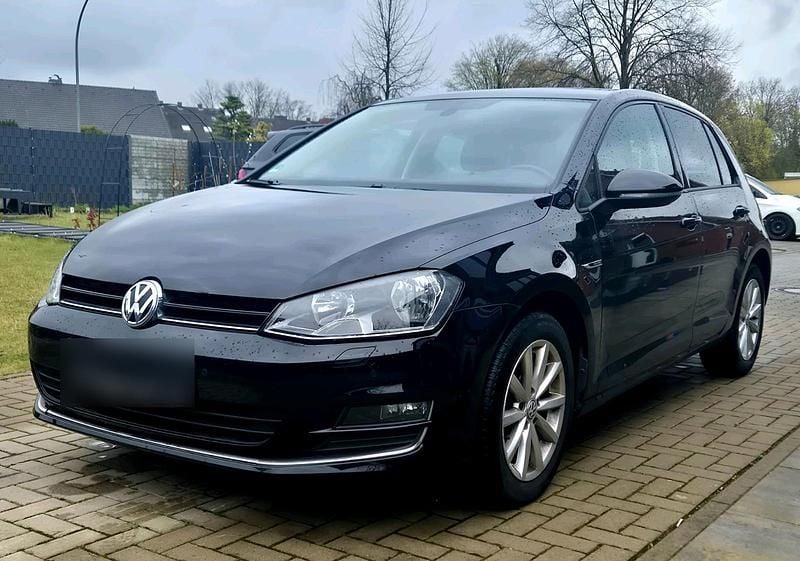 Gebraucht VW Golf VII 86 PS (63 kW) 2015 Schwarz Kleinwagen