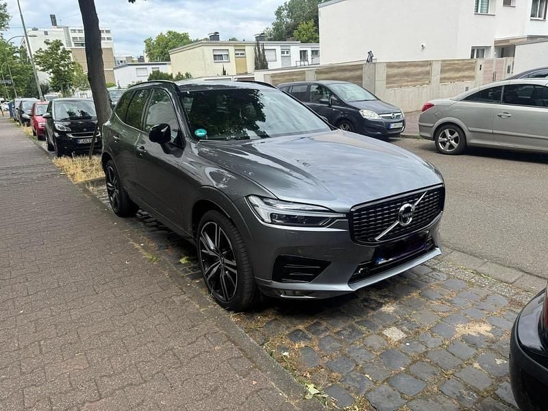 Grau Gebraucht 2021 Volvo XC60 R-Design SUV | 35.200 € (Fairer Preis) - Bild 1/4