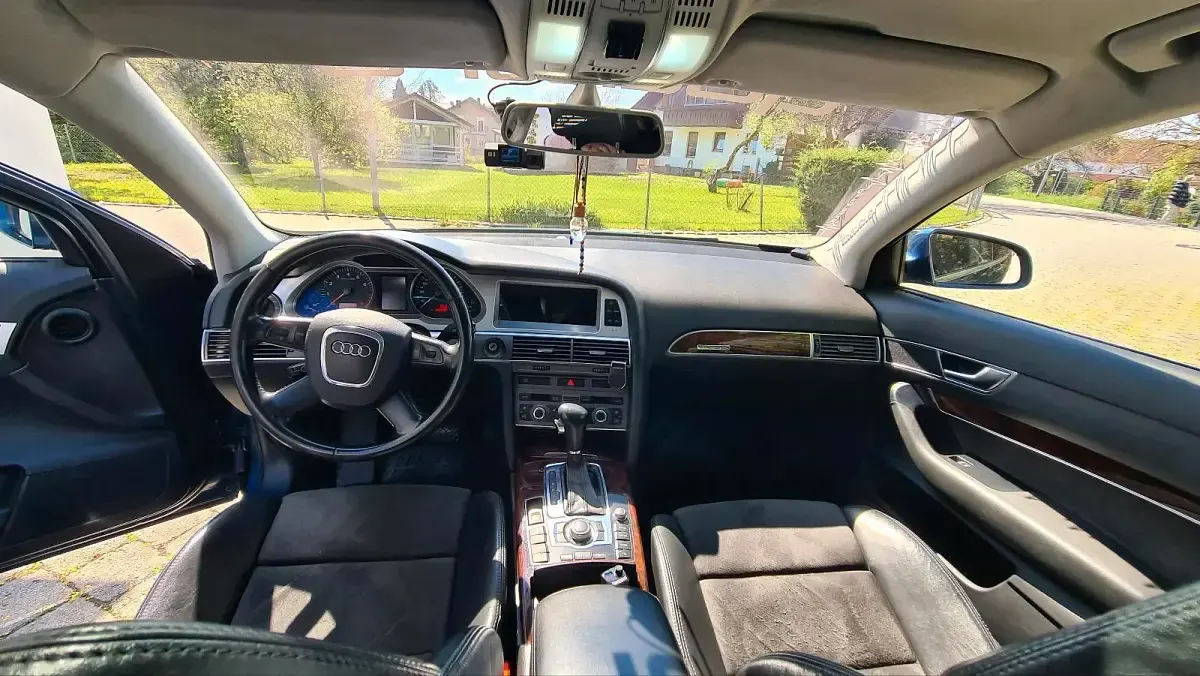 Używany Audi A6 275 KM (202 kW) 2006 Niebieski Kombi